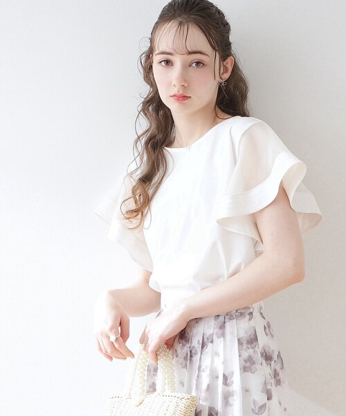 couture brooch（クチュールブローチ）の「◆【接触冷感/UVケア/マシンウォッシャブル】袖シアーフレアデザイントップス（Tシャツ/カットソー・レディース・ピンク系その他/ブラック/ライトグレー/オフホワイト・42/40/38/36）」の2枚目の写真