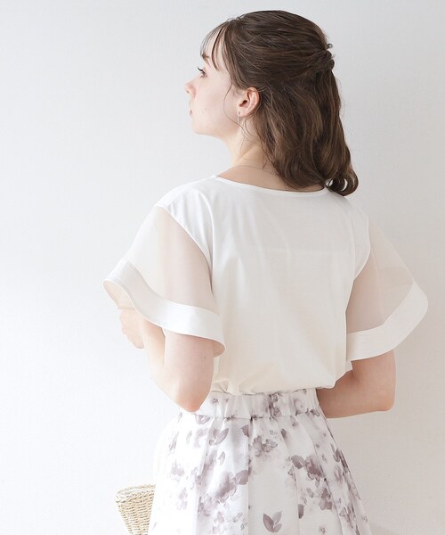 couture brooch（クチュールブローチ）の「◆【接触冷感/UVケア/マシンウォッシャブル】袖シアーフレアデザイントップス（Tシャツ/カットソー・レディース・ピンク系その他/ブラック/ライトグレー/オフホワイト・42/40/38/36）」の10枚目の写真