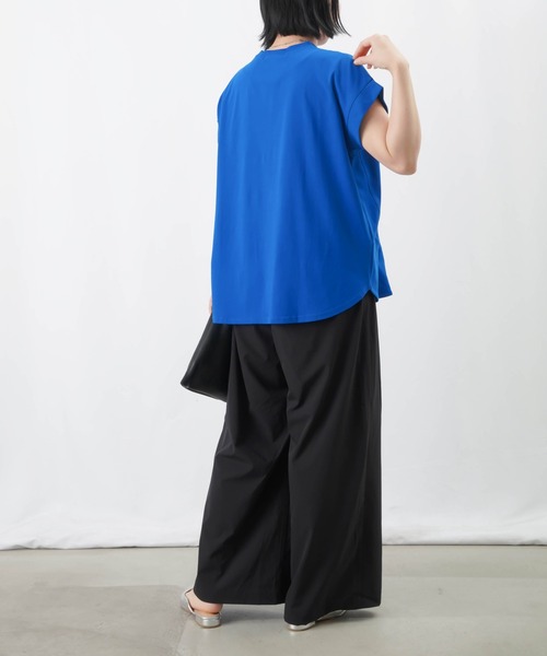 LUCA/LADY LUCK LUCA(ルカ/レディラックルカ)の「LC/LLL ドライタッチフレンチカットソー / ラウンドヘムシンプルTシャツ(Tシャツ/カットソー・レディース・ブルー/カーキ/ブラック/ホワイト・FREE)」の15枚目の写真