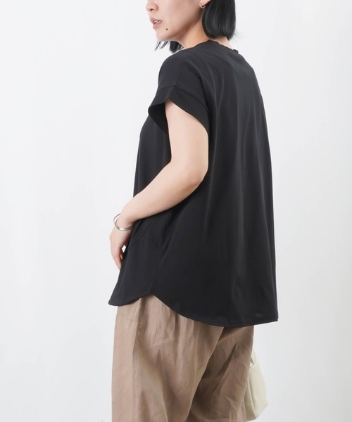 LUCA/LADY LUCK LUCA(ルカ/レディラックルカ)の「LC/LLL ドライタッチフレンチカットソー / ラウンドヘムシンプルTシャツ(Tシャツ/カットソー・レディース・ブルー/カーキ/ブラック/ホワイト・FREE)」の19枚目の写真