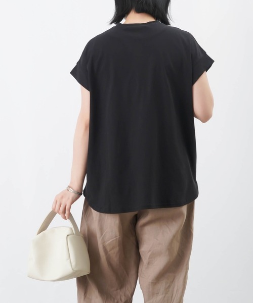 LUCA/LADY LUCK LUCA(ルカ/レディラックルカ)の「LC/LLL ドライタッチフレンチカットソー / ラウンドヘムシンプルTシャツ(Tシャツ/カットソー・レディース・ブルー/カーキ/ブラック/ホワイト・FREE)」の20枚目の写真