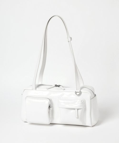 LOWRYS FARM(ローリーズファーム)の「リッタイポケツキボストン 128529(ボストンバッグ・レディース・ブラック/ホワイト・FREE)」の4枚目の写真