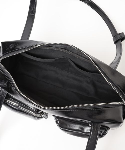 LOWRYS FARM(ローリーズファーム)の「リッタイポケツキボストン 128529(ボストンバッグ・レディース・ブラック/ホワイト・FREE)」の8枚目の写真