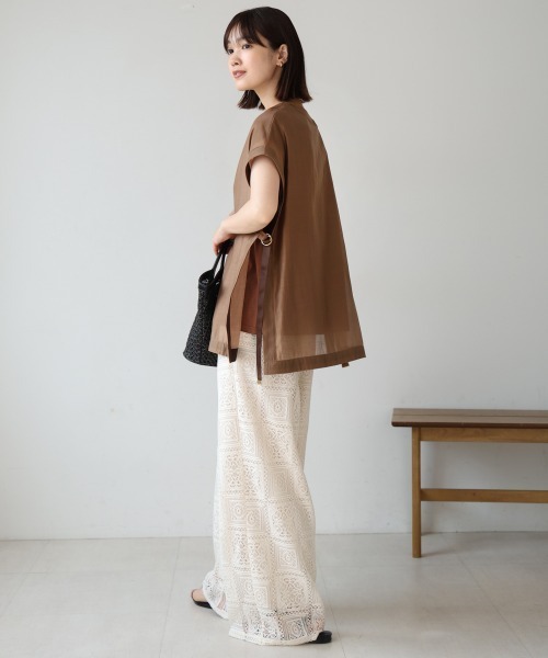 Bou Jeloud(ブージュルード)の「シアーカットドッキングプルオーバー(Tシャツ/カットソー・レディース・ライム/ブラウン・38)」の8枚目の写真