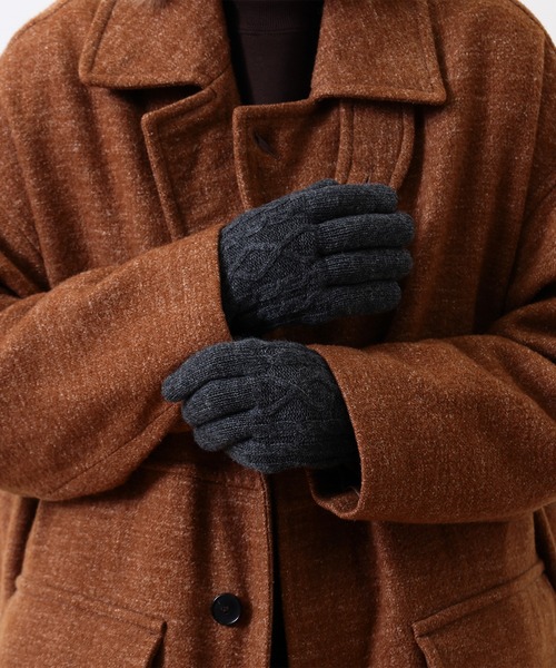 BEAMS（ビームス）の「ケーブルニット レザーグローブ（タッチパネル対応）（手袋・メンズ・ブラック/グレー/ネイビー・ONE SIZE）」の3枚目の写真