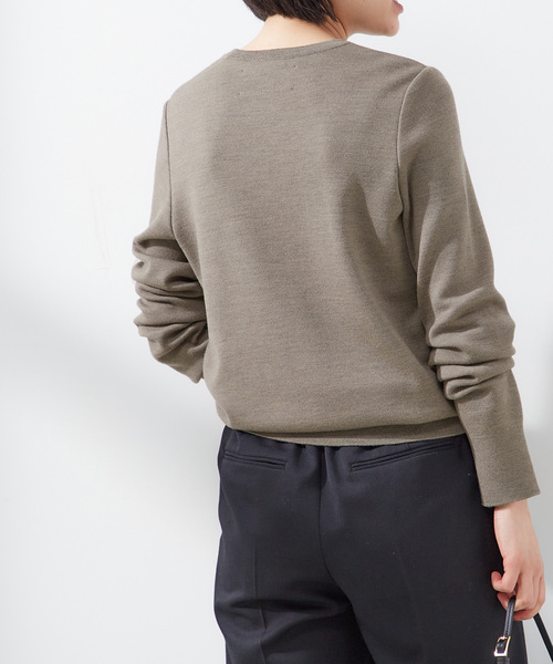journal standard L'essage（ジャーナルスタンダードレサージュ）の「【LOWER/ローヴァー】18G Smooth Crew Neck Sweater：ニット（ニット/セーター・レディース・ライトグレー/ネイビー・MEDIUM）」の6枚目の写真