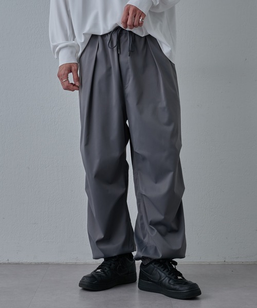 COLONY 2139（コロニートゥーワンスリーナイン）の「ストレッチグランドジョガーパンツ（その他パンツ・メンズ・グレー/ブラック・MEDIUM/LARGE）」の2枚目の写真