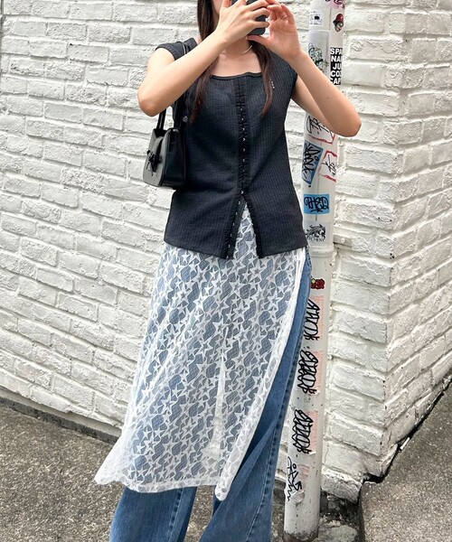 fredy emue（フレディエミュ）の「星レイヤードラップスカート（スカート・レディース・ブラック/サックスブルー/オフホワイト・38）」の5枚目の写真