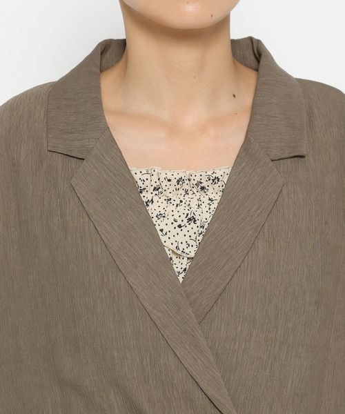 mysty woman（ミスティウーマン）の「ダブルボタンシャツジャケット2  142267（テーラードジャケット・レディース・モカ/グレイッシュベージュ/ブラック・FREE）」の11枚目の写真