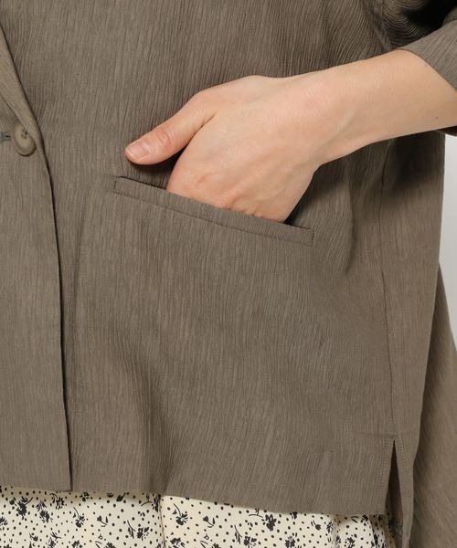mysty woman（ミスティウーマン）の「ダブルボタンシャツジャケット2  142267（テーラードジャケット・レディース・モカ/グレイッシュベージュ/ブラック・FREE）」の9枚目の写真