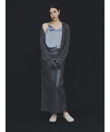 MIESROHEミースロエ  カップインＶネックサテンキャミソール MIESROHE（ミースロエ）の「カップインVネックサテンキャミソール
