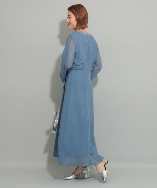 Ray BEAMS（レイビームス）の「カット ドビー  キーネック ワンピース（ワンピース・レディース・ブラック/ブルー系その他2・0/1）」の13枚目の写真