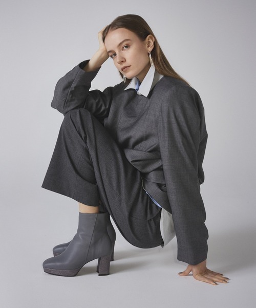 HIMIKO（ヒミコ）の「【Made in Japan】【撥水】スクエアトゥストームブーツ/641414（ブーツ・レディース・ブラック/ブルーグレー・23.5cm/24.0cm/24.5cm/23.0cm/22.0cm/22.5cm/25.0cm）」の14枚目の写真