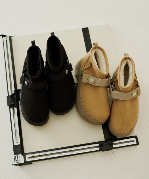 SHAKA（シャカ）の「SHAKA 厚底 ショート ムートン ブーツ SHORT MOUTON BOOTIE CHUNKY（ブーツ・レディース・ベージュ/ブラック・23/24/22）」の21枚目の写真