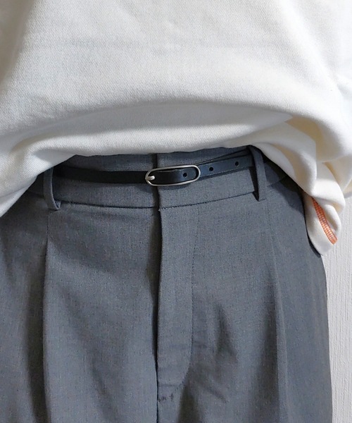 Q（キュー）の「オーバルバックルベルト（ベルト・レディース・レッド/ブラック/オリーブ・ONE SIZE）」の2枚目の写真