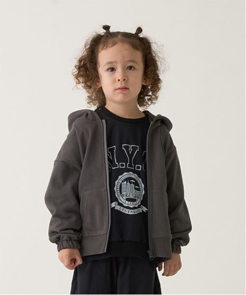 b・ROOM（ビールーム）の「【セットアップ可能】ドロップシンプルジップパーカ（パーカー・キッズ・ブルー/ブルーグレー/ライトグリーン/マスタード/オートミール/チャコール・100cm/120cm/130cm/140cm/150cm/110cm）」の3枚目の写真