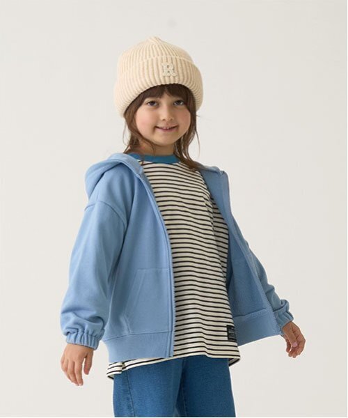 b・ROOM（ビールーム）の「【セットアップ可能】ドロップシンプルジップパーカ（パーカー・キッズ・ブルー/ブルーグレー/ライトグリーン/マスタード/オートミール/チャコール・100cm/120cm/130cm/140cm/150cm/110cm）」の2枚目の写真