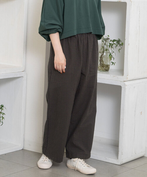 POU DOU DOU（プードゥドゥ）の「カラーギンガムストレートパンツ（その他パンツ・レディース・ブラック/ブルー・M）」の3枚目の写真