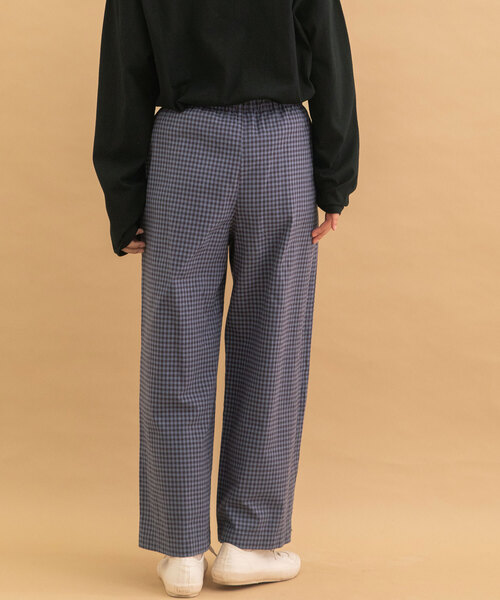 POU DOU DOU（プードゥドゥ）の「カラーギンガムストレートパンツ（その他パンツ・レディース・ブラック/ブルー・M）」の11枚目の写真