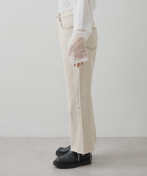 CIAOPANIC TYPY(チャオパニックティピー)の「ブリーチオフ加工クロップド丈カットオフデニム(デニムパンツ・レディース・オフホワイト・SMALL/MEDIUM/LARGE)」の11枚目の写真