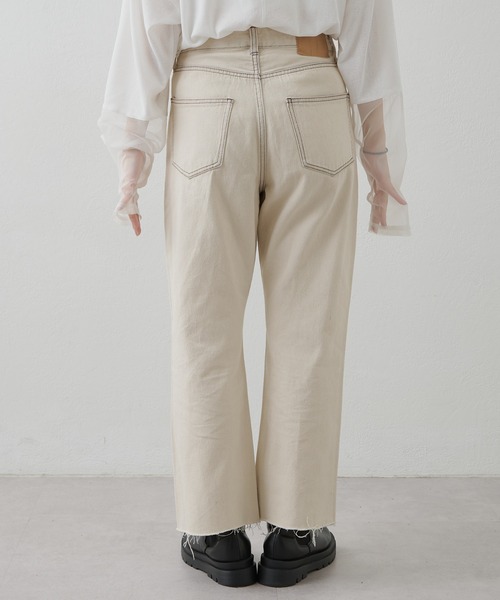 CIAOPANIC TYPY(チャオパニックティピー)の「ブリーチオフ加工クロップド丈カットオフデニム(デニムパンツ・レディース・オフホワイト・SMALL/MEDIUM/LARGE)」の12枚目の写真