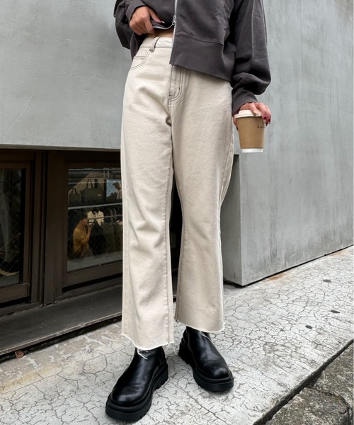 CIAOPANIC TYPY(チャオパニックティピー)の「ブリーチオフ加工クロップド丈カットオフデニム(デニムパンツ・レディース・オフホワイト・SMALL/MEDIUM/LARGE)」の19枚目の写真