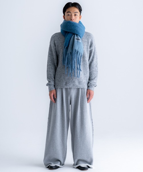 SINSS（シンス）の「Two tuck sweatpants / 2タックスウェット