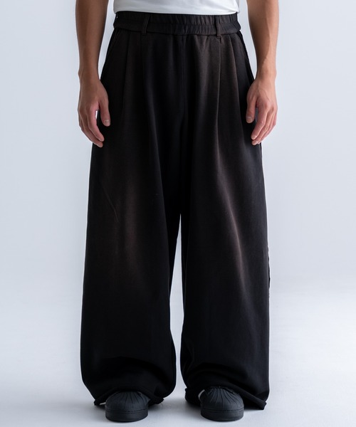 Two tuck sweatpants / 2タックスウェットパンツ（スウェット