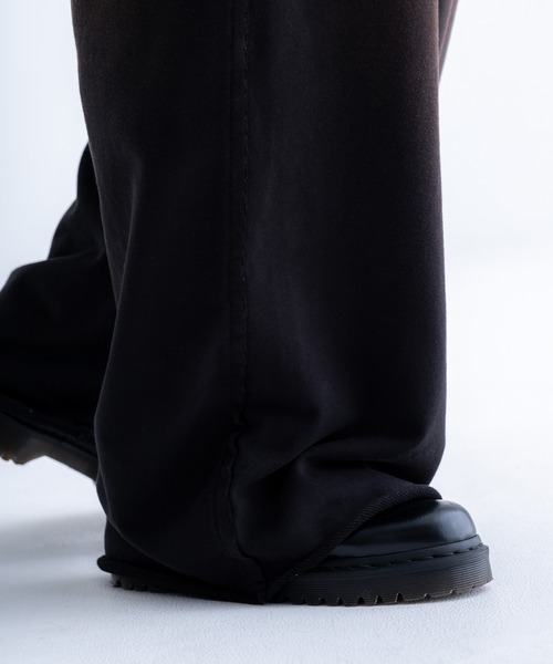 SINSS(シンス)の「Two tuck sweatpants / 2タックスウェットパンツ(スウェットパンツ・メンズ・ブラック/ライトグレー/チャコール/ブラウン/ブラック系その他・SMALL/MEDIUM/LARGE/X-LARGE/X-SMALL)」の22枚目の写真