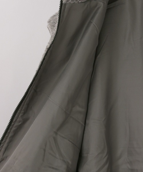 LOWRYS FARM（ローリーズファーム）の「ＧＥＲＲＹボアベスト 149978（ベスト・メンズ・ブラック/グレー・MEDIUM/LARGE）」の11枚目の写真