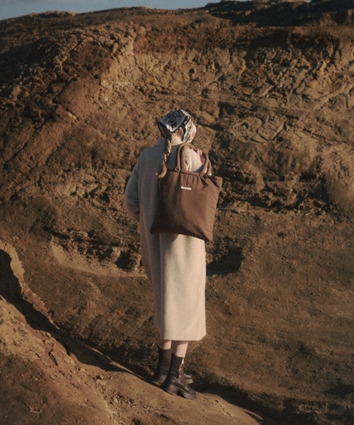 nunela(ヌネラ)の「Filling nylon tote bag【No.4】(トートバッグ・レディース・ナチュラル/ブラウン/オレンジ/ライトブルー・FREE)」の8枚目の写真