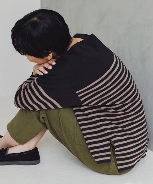 studio CLIP(スタディオクリップ)の「【3シーズンシリーズ】14ゲージ選べる着丈プルオーバー(ニット/セーター・レディース・レッド/その他2/その他1/ラベンダー・LARGE/MEDIUM)」の10枚目の写真