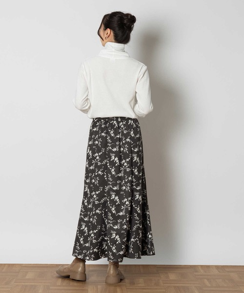 Right-on（ライトオン）の「【HONEYSUCKLE ROSE】マーメイドスカート（スカート・レディース・オリーブ/ブラック×ホワイト・L/XL/M）」の14枚目の写真