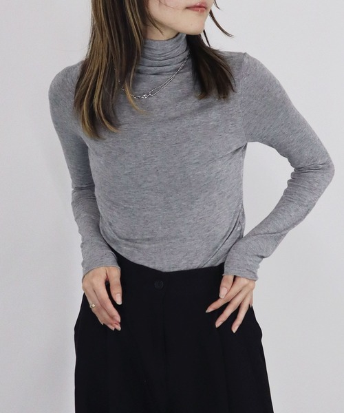 【ZOZO限定】ストレッチタートルトップ 長袖 ハイネック タイト シアー 透け感 シンプル きれいめ 大人カジュアル ノームコア ワンホン グレー ホワイト 白（Tシャツ/カットソー）｜Reurie'（レウリィ）