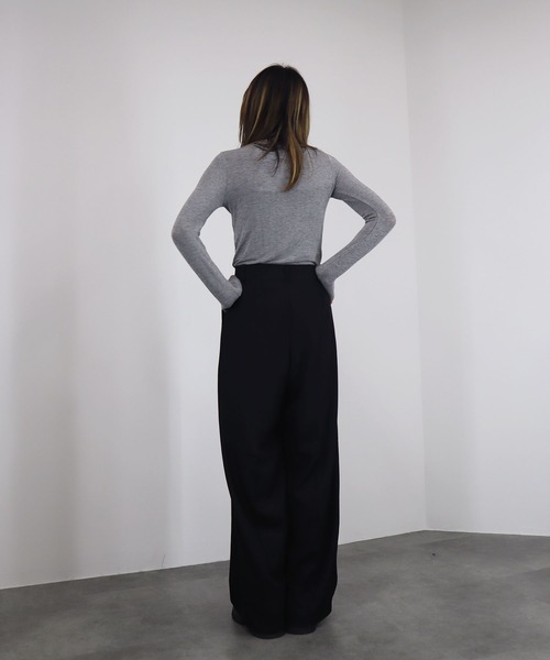 【ZOZO限定】ストレッチタートルトップ 長袖 ハイネック タイト シアー 透け感 シンプル きれいめ 大人カジュアル ノームコア ワンホン グレー ホワイト 白（Tシャツ/カットソー）｜Reurie'（レウリィ）