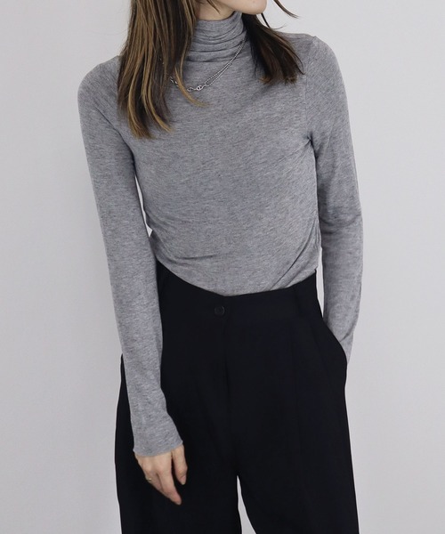 【ZOZO限定】ストレッチタートルトップ 長袖 ハイネック タイト シアー 透け感 シンプル きれいめ 大人カジュアル ノームコア ワンホン グレー ホワイト 白（Tシャツ/カットソー）｜Reurie'（レウリィ）