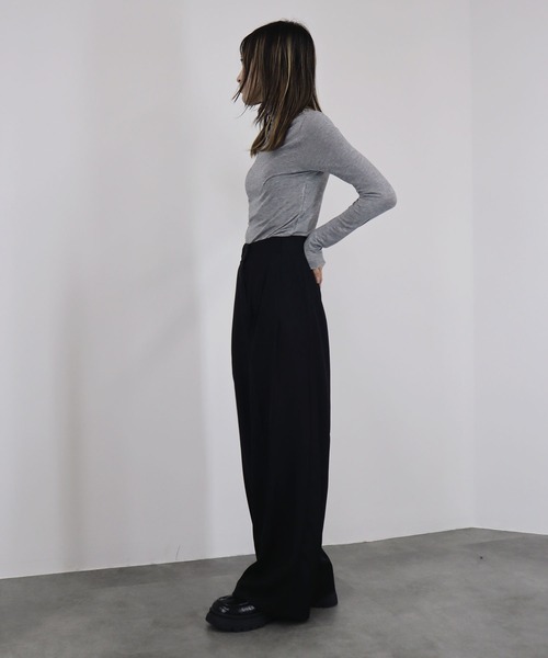 【ZOZO限定】ストレッチタートルトップ 長袖 ハイネック タイト シアー 透け感 シンプル きれいめ 大人カジュアル ノームコア ワンホン グレー ホワイト 白（Tシャツ/カットソー）｜Reurie'（レウリィ）