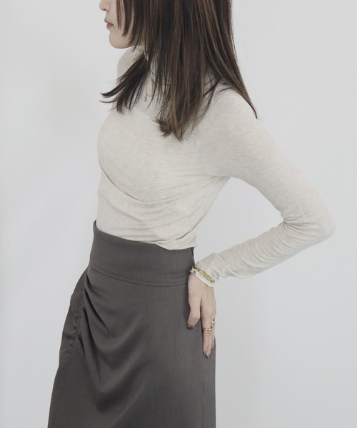 【ZOZO限定】ストレッチタートルトップ 長袖 ハイネック タイト シアー 透け感 シンプル きれいめ 大人カジュアル ノームコア ワンホン グレー ホワイト 白（Tシャツ/カットソー）｜Reurie'（レウリィ）