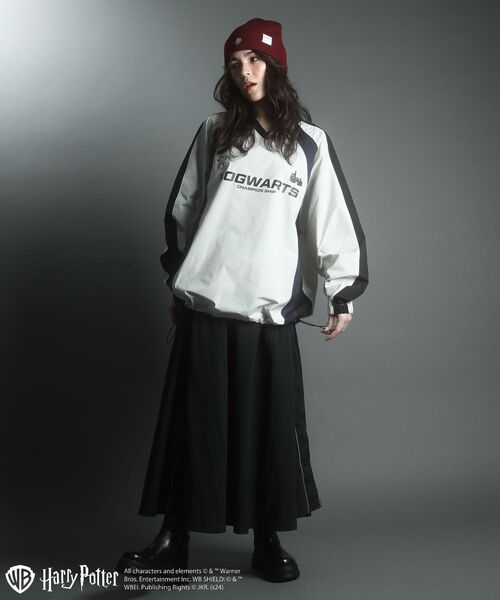 Green　Parks（グリーンパークス）の「ハリー・ポッター／ロゴプルオーバー（その他トップス・レディース・オフホワイト/チャコールグレー・FREE）」の18枚目の写真