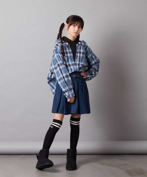 a.v.v（アーヴェヴェ）の「[140-150]ベルト付きプリーツスカパン（その他パンツ・キッズ・ベージュ/ブルー/ブラック・140/150）」の16枚目の写真