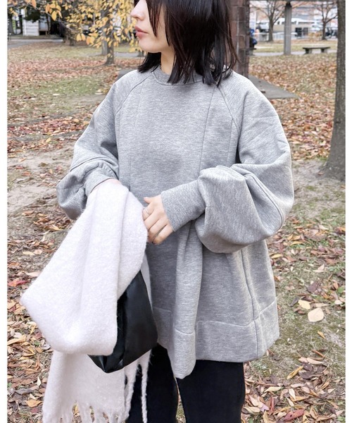 reca(レカ)の「裏起毛タックAラインスウェットプルオーバー(スウェット・レディース・キナリ/ブラック/オリーブ/トップグレー/キャメル・FREE)」の1枚目の写真