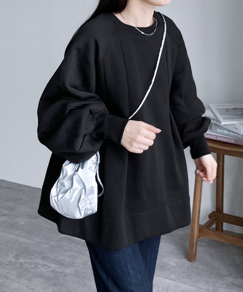 reca(レカ)の「裏起毛タックAラインスウェットプルオーバー(スウェット・レディース・キナリ/ブラック/オリーブ/トップグレー/キャメル・FREE)」の15枚目の写真