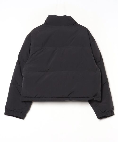 NEW ERA（ニューエラ）の「ニューエラ  WS DOWN JACKET（ダウンジャケット/コート・レディース・ブラック・S/M）」の2枚目の写真