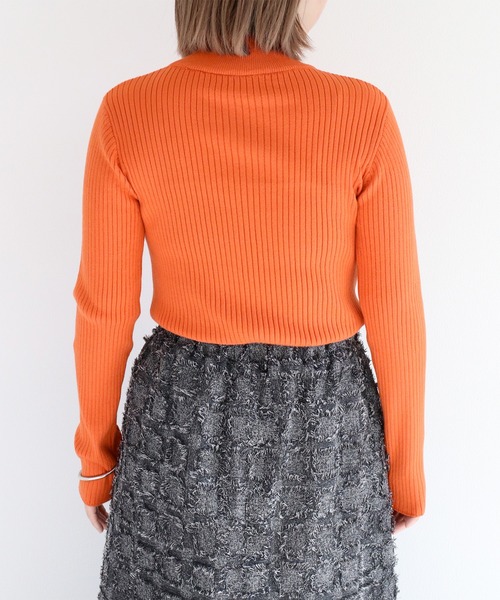 cepo（セポ）の「ボトルネックワイドリブプルオーバーニット（ニット/セーター・レディース・ブラック/グレー/レッド/オフホワイト/サックスブルー/ピンク/オレンジ/グリーン/ミント/ホワイト系その他/ブルー系その他/イエロー/グリーン系その他/レッド系その他/ブラウン/ブラウン系その他・M）」の21枚目の写真