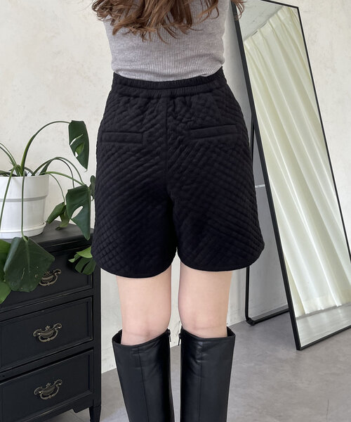 prose verse（プロズヴェール）の「キルティングベロアショートパンツ（その他パンツ・レディース・ブラック・LARGE/MEDIUM）」の21枚目の写真