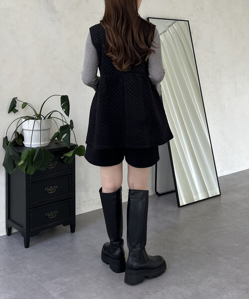 prose verse（プロズヴェール）の「キルティングベロアショートパンツ（その他パンツ・レディース・ブラック・LARGE/MEDIUM）」の12枚目の写真