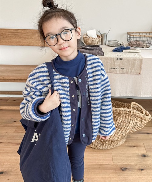 aimoha（アイモハ）の「【aimoha-KIDS-】ボーダーボアジャケット（ブルゾン・キッズ・ライトグレー/ブルー・80/90/100/110/120/130）」の22枚目の写真