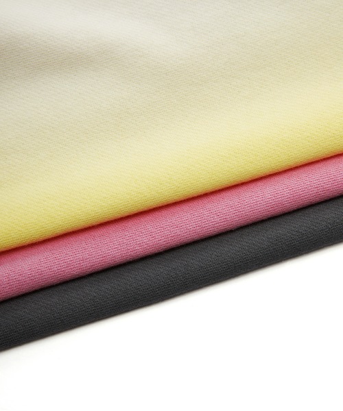 JNBY（ジェーエヌビーワイ）の「Gradient Color-block Oversized Sweatshirt / グラデーションカラースウェット（スウェット・レディース・グレー/ベージュ/ピンク・36/38/40）」の21枚目の写真