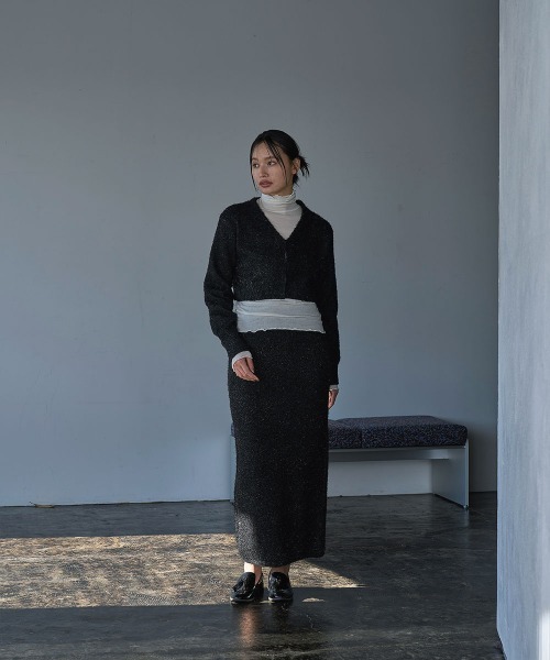 marjour（マージュール）の「LAME KNIT CARDIGAN（カーディガン/ボレロ・レディース・ブラック/シルバー・MEDIUM）」の17枚目の写真