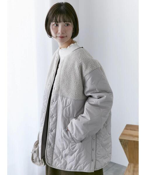 Samansa Mos2 blue（サマンサモスモスブルー）の「ボアキルトコンビリバーシブルコート（ブルゾン・レディース・グレー/キナリ/ブラック・F）」の5枚目の写真